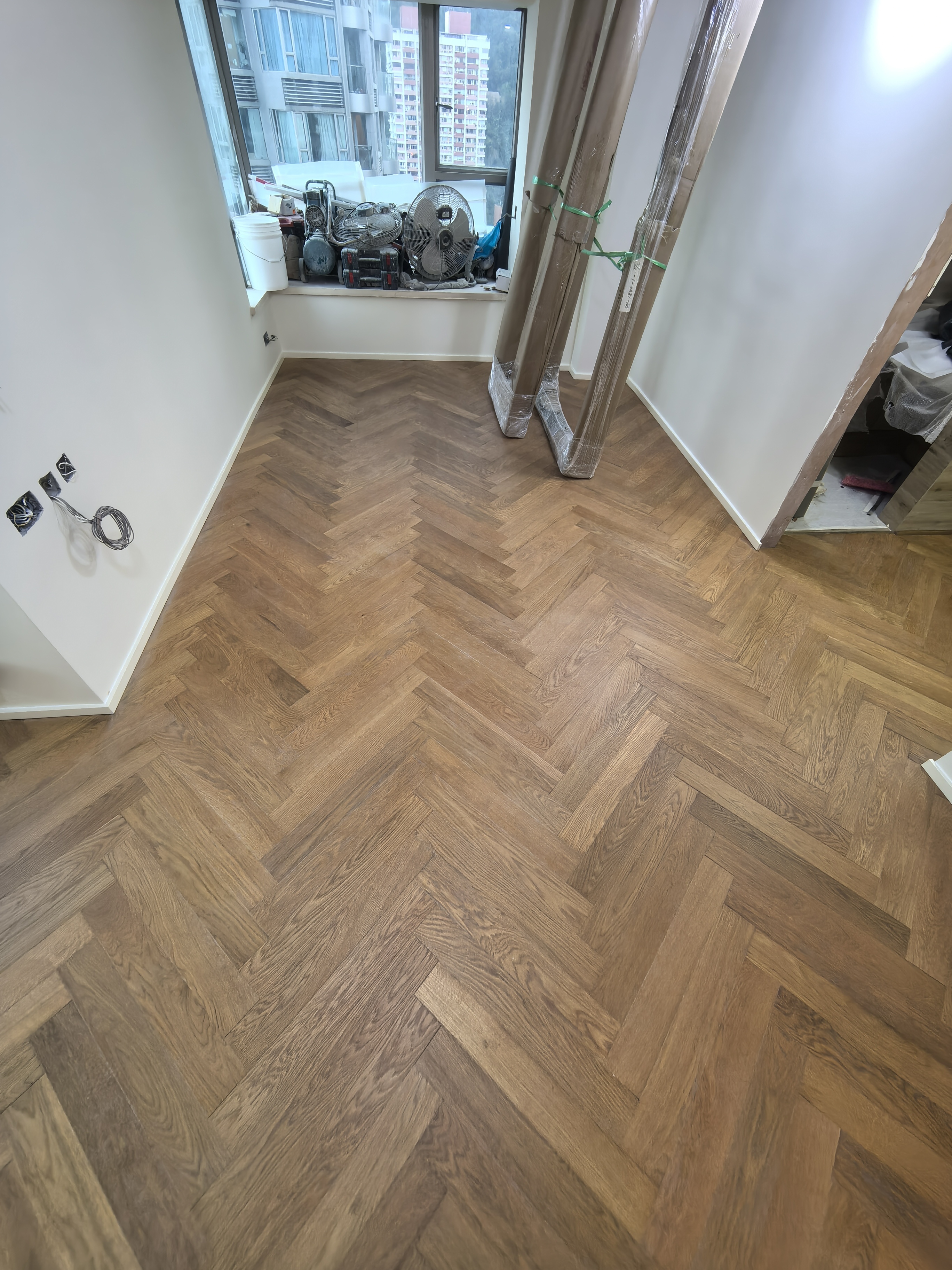 尚翹峰木地板工程